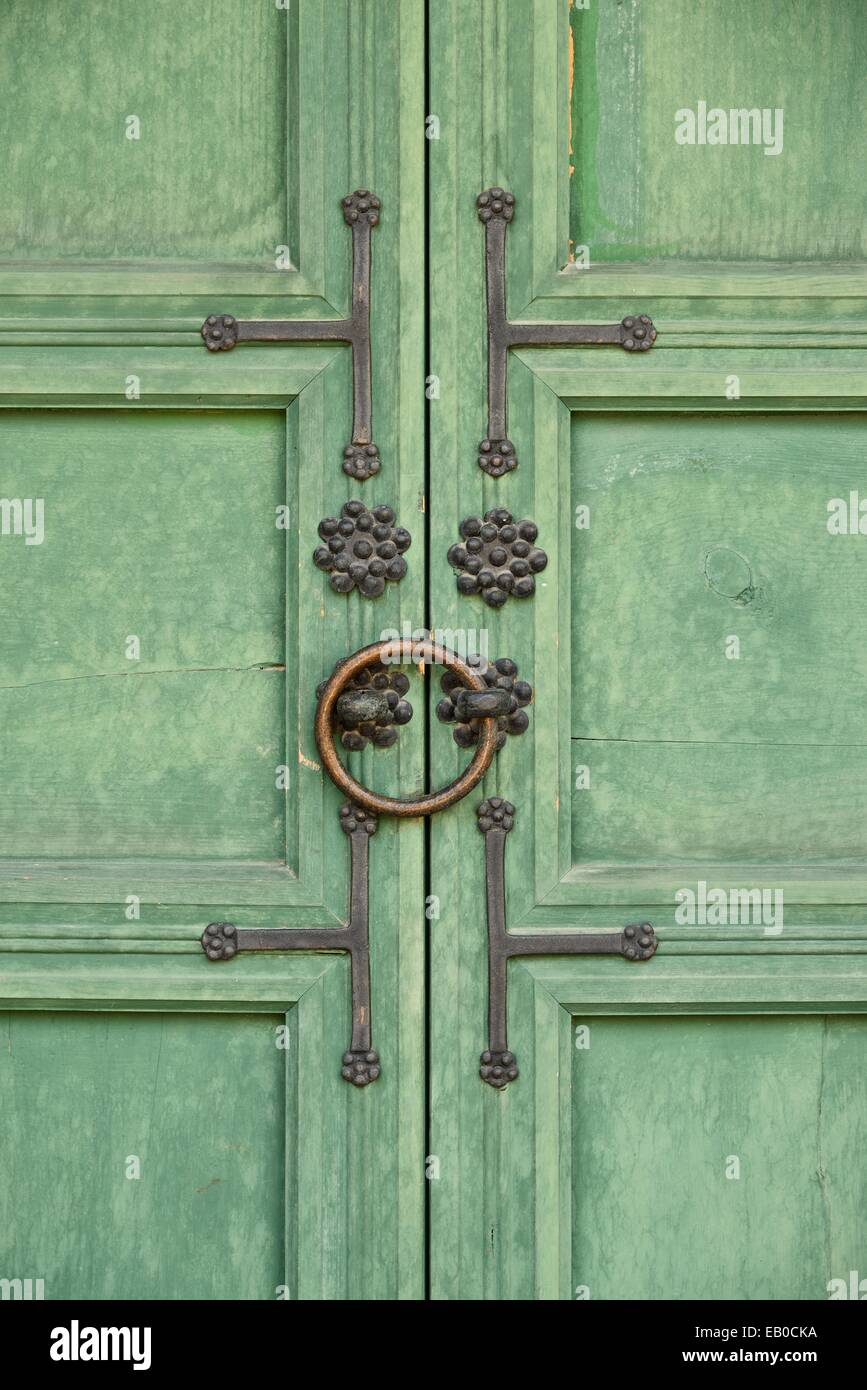 Serrure de porte ancienne traditionnelle de l'architecture coréenne Banque D'Images
