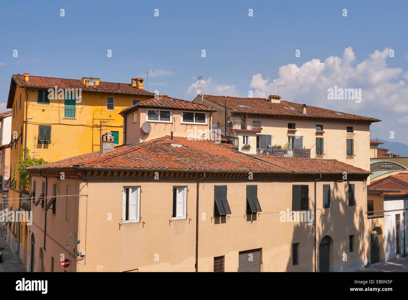 L'ancienne ville de Lucca, Toscane, Italie Banque D'Images