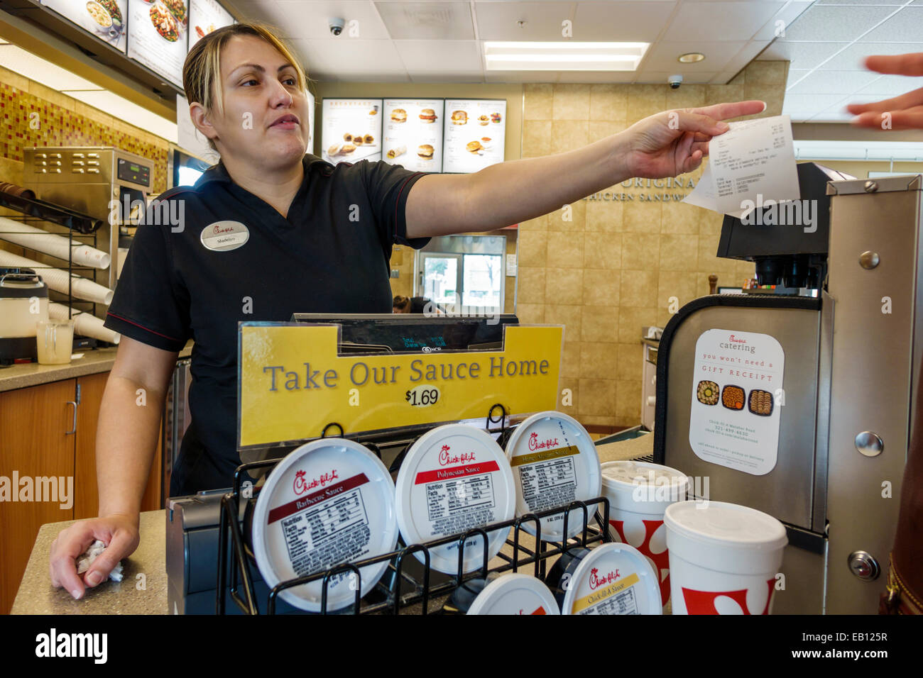 Florida Palm Bay Water, Chick-fil-A, restaurant restaurants repas manger dehors café cafés bistrot, restauration rapide, intérieur intérieur, comptoir, adultes woma Banque D'Images
