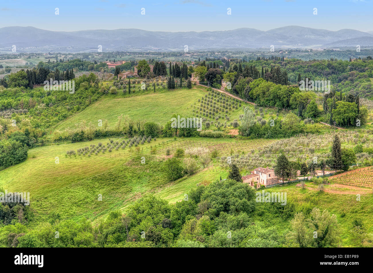 Gamme dynamique élevée paysage toscane italie Banque D'Images