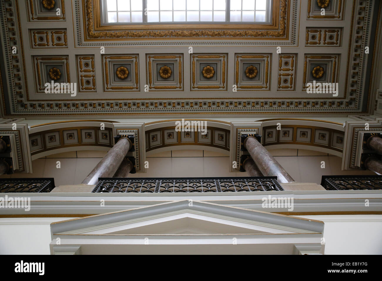 Musée des beaux-arts de l'architecture d'intérieur bruseels colonnes Toit Banque D'Images