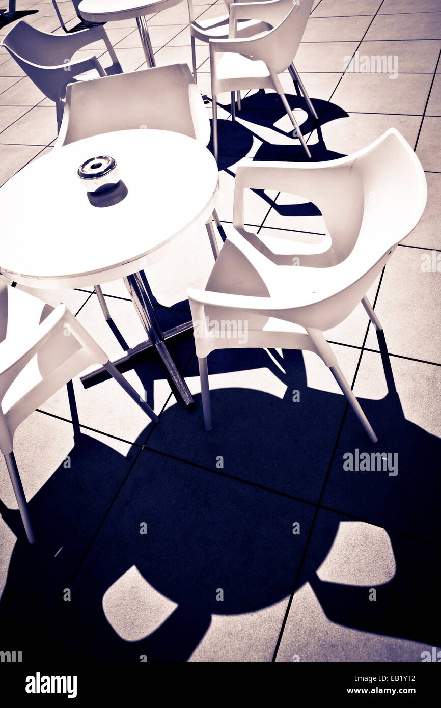 Cafe table et chaises Banque D'Images
