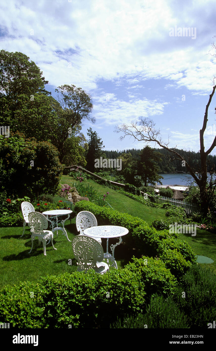 Jardin à l'Orcas Hotel, Orcas Island, San Juan Islands, Washington, USA. Banque D'Images