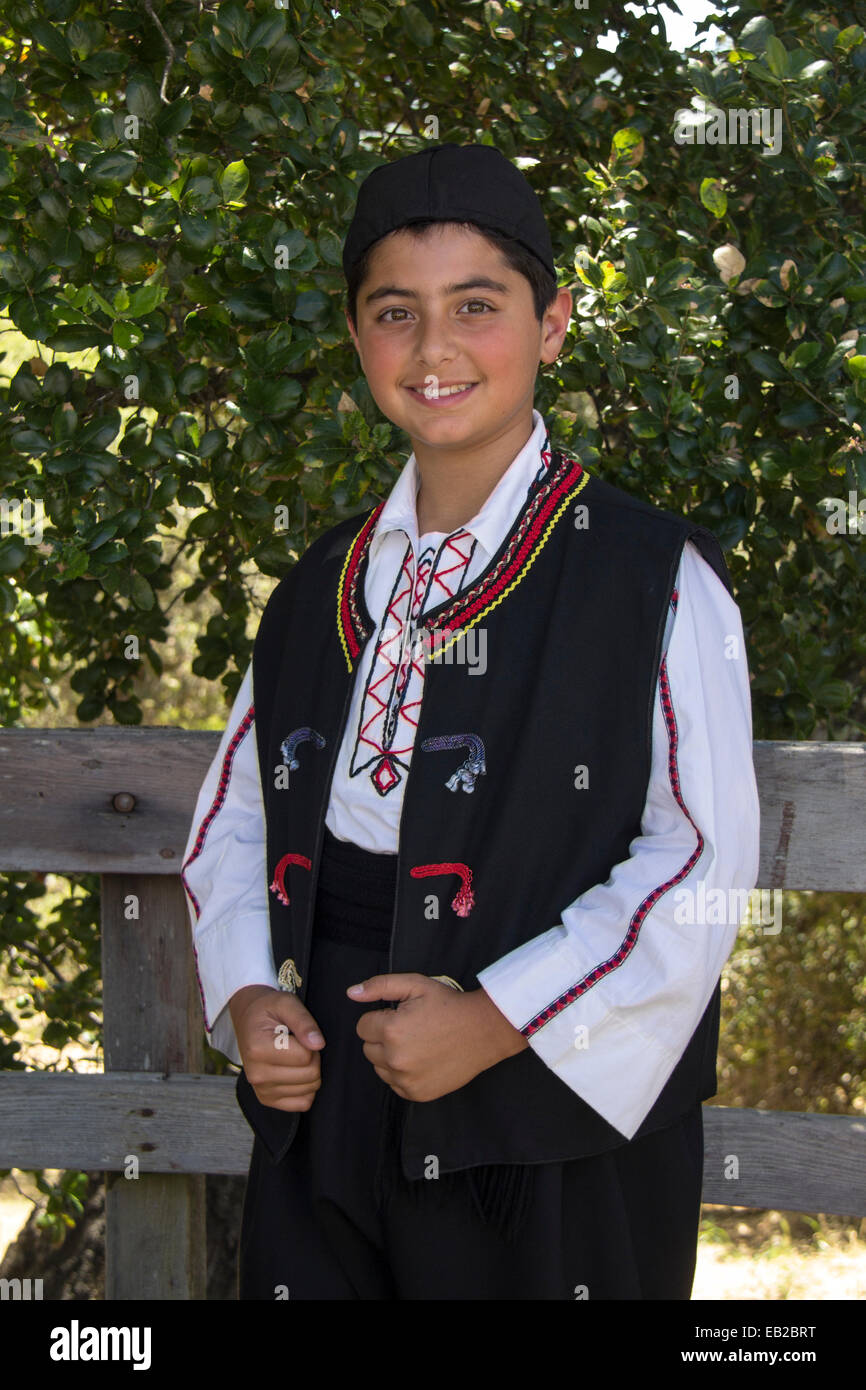 Garçon Greek-American, danseuse, Marin Festival Grec, ville de Novato, comté de Marin, en Californie Banque D'Images