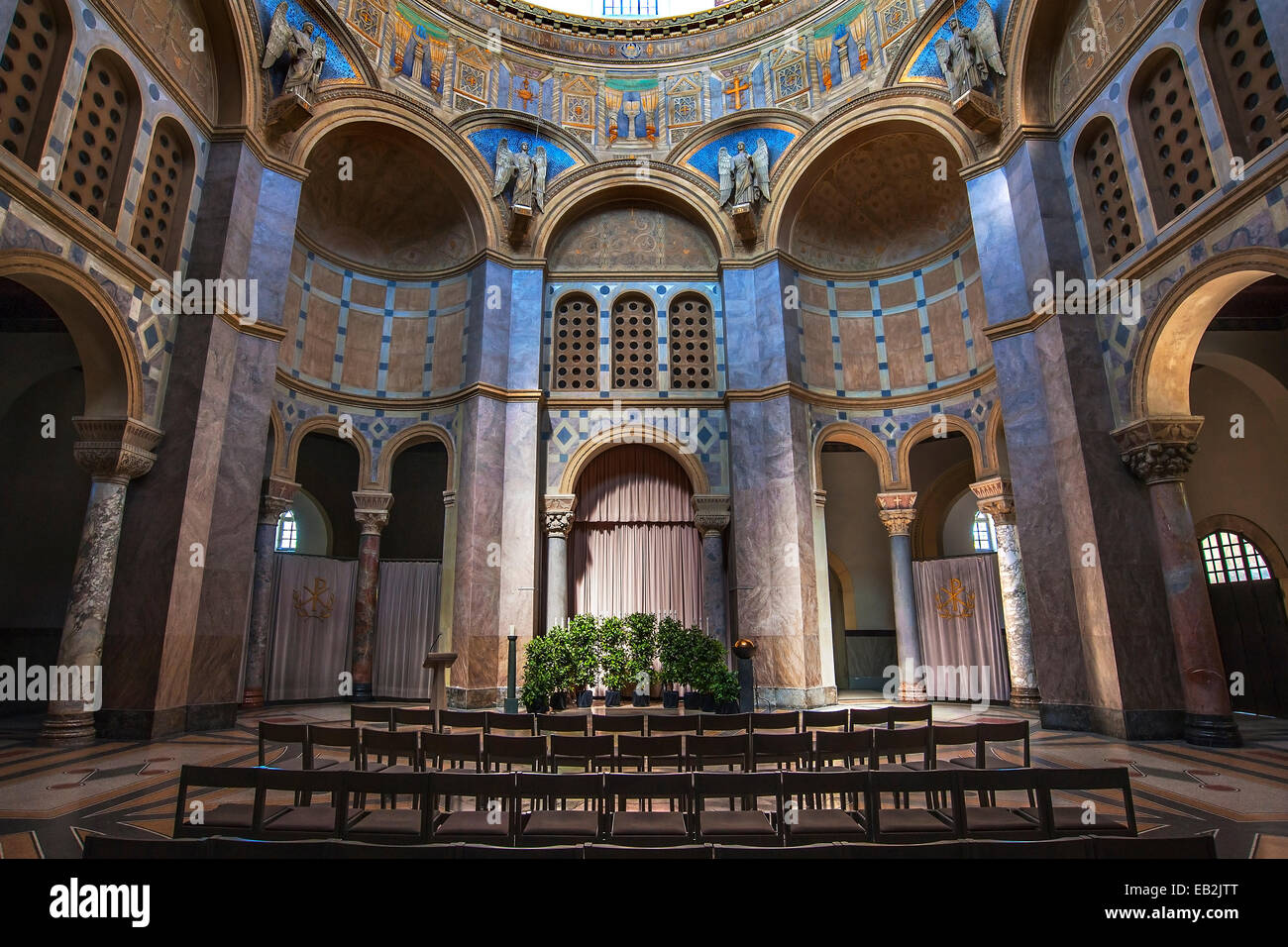 Chapelle funéraire, cimetière Nordfriedhof, Munich, Haute-Bavière, Bavière, Allemagne Banque D'Images