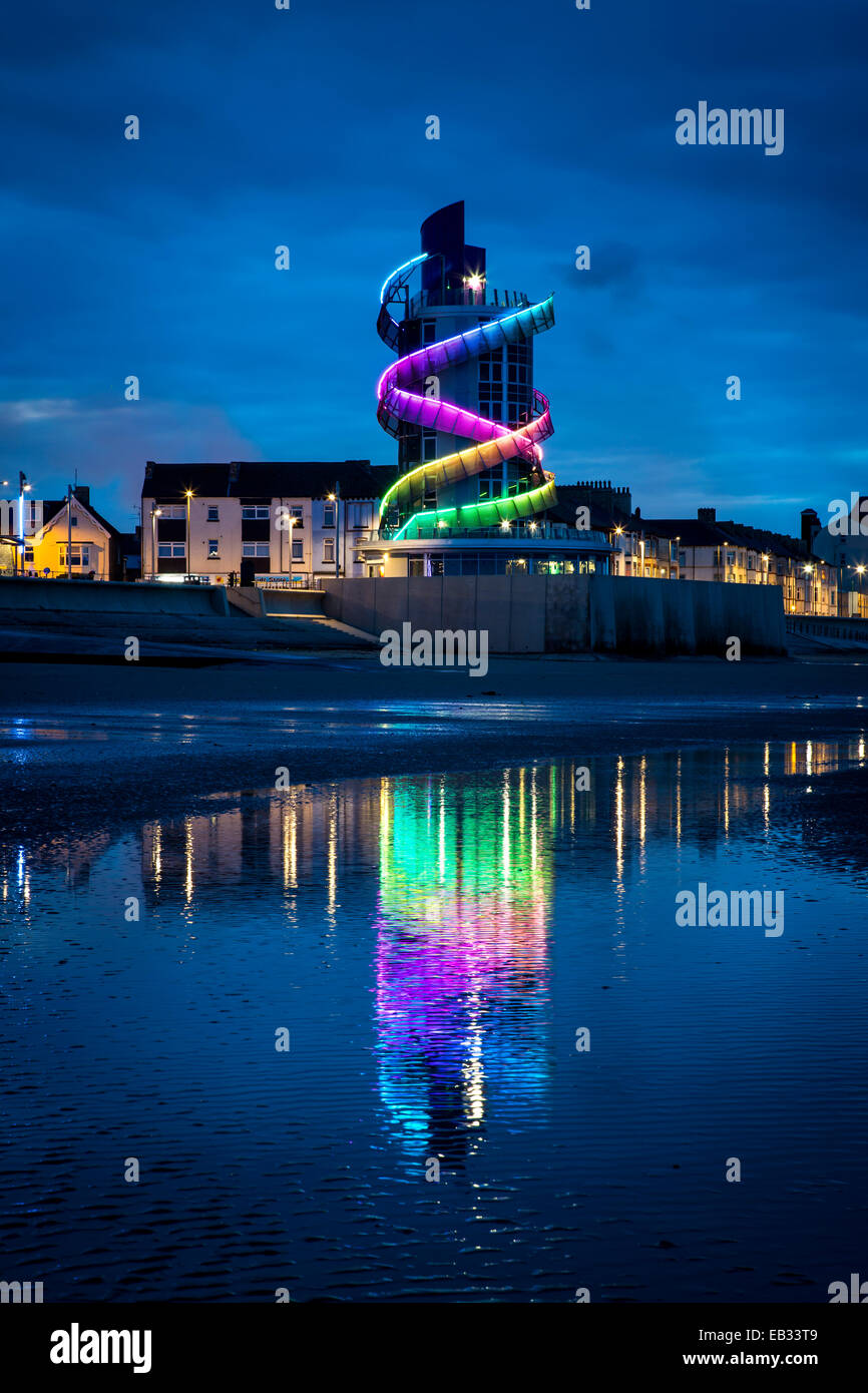 Le controversé Beacon, Esplanade, Redcar Banque D'Images