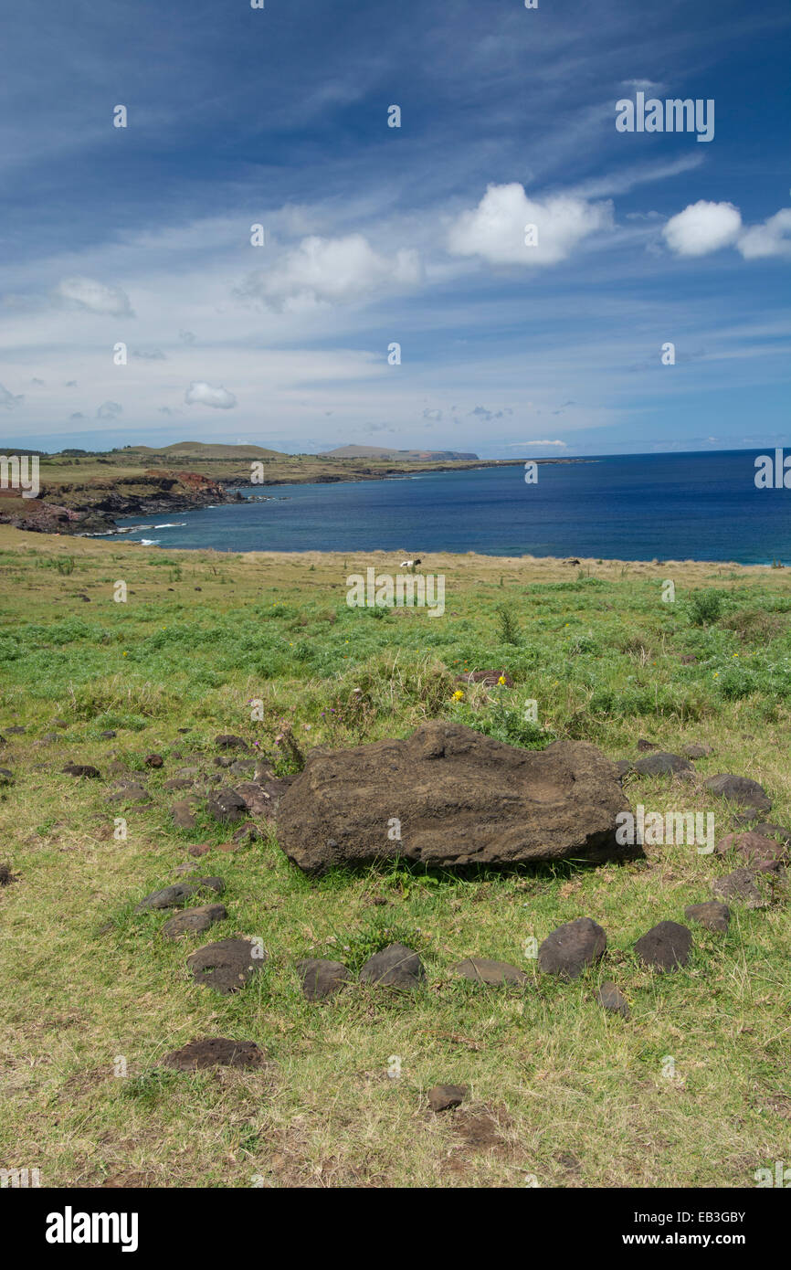 Le Chili, l'île de Pâques ou Rapa Nui Rapa Nui, NP. L'ahu Vinapu, important centre cérémoniel, stone moi tête. Banque D'Images
