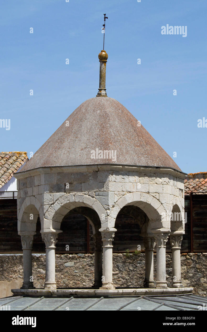 Banys Arabs (bains Arabes) construite au xiie siècle sur le modèle romain Girona, Espagne Banque D'Images