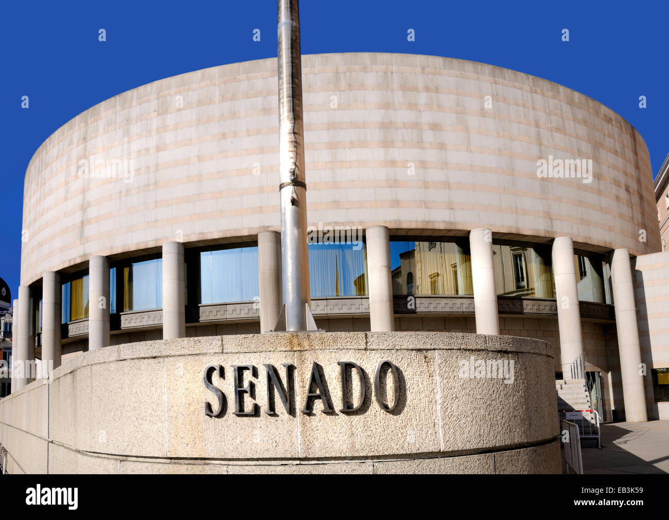 Madrid, Espagne. Le Senado / Sénat sur Calle Bailen - aile moderne ajouté 1987 Banque D'Images