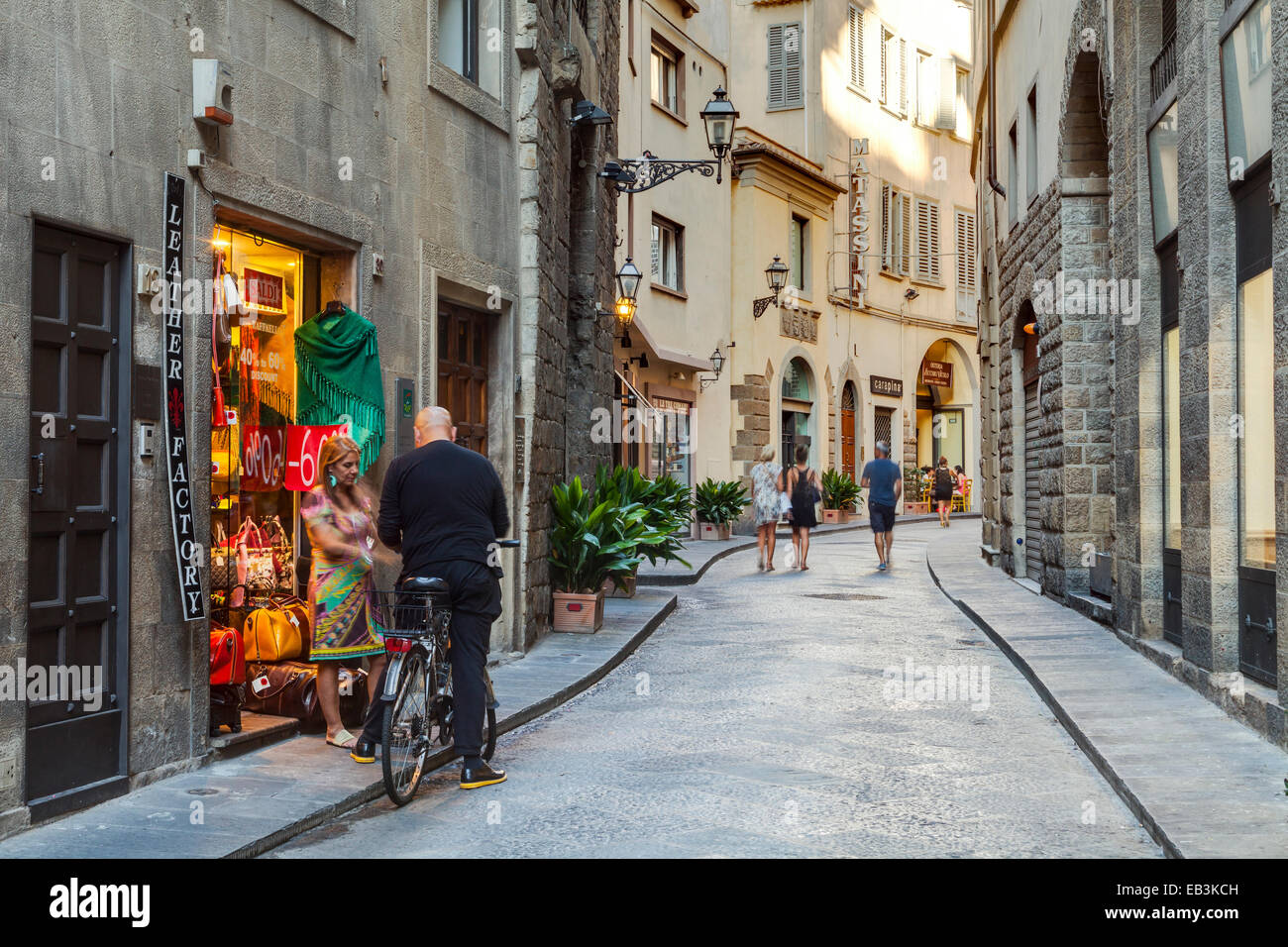 Le calme de petites rues de Florence, Italie. La ville est la capitale de la Toscane et est connu comme le berceau de la Renaissance. Banque D'Images