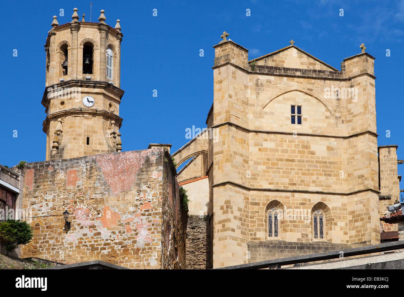 Église de San Salvador à Getaria, Pays Basque, Espagne. Banque D'Images
