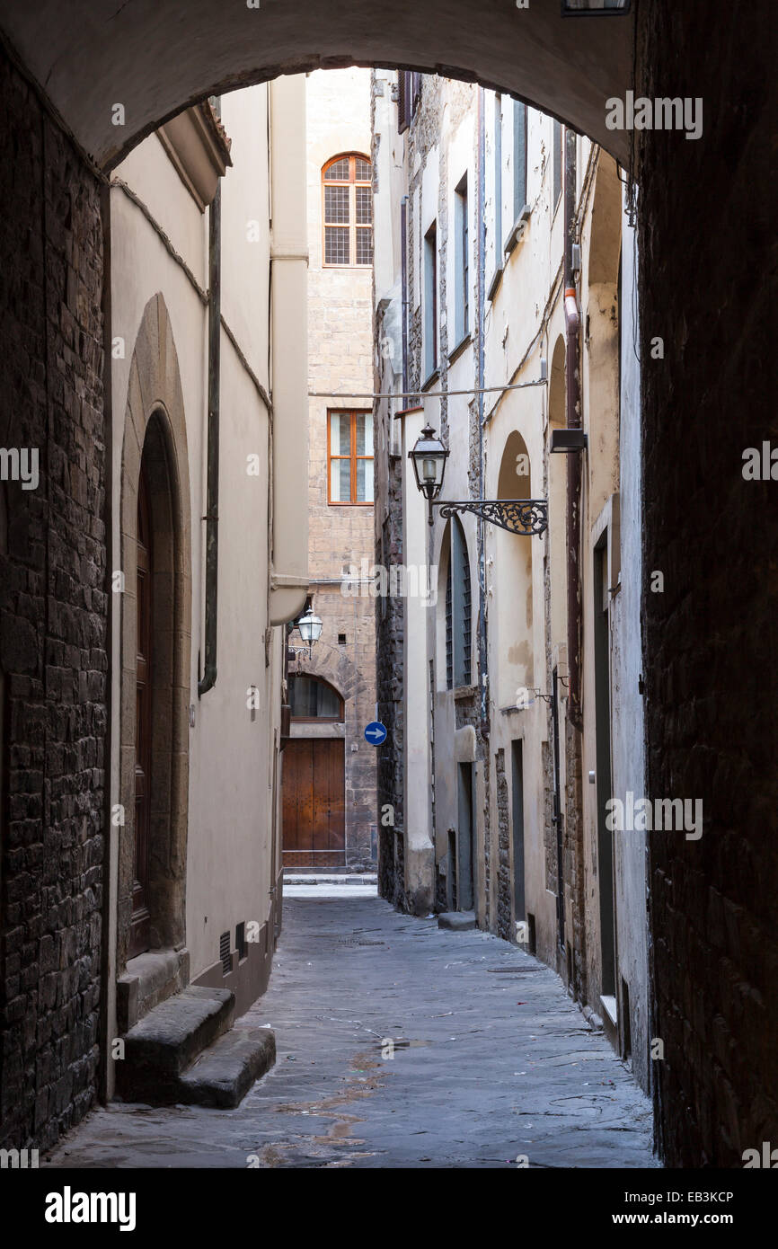 Le calme de petites rues de Florence, Italie. La ville est la capitale de la Toscane et est connu comme le berceau de la Renaissance. Banque D'Images