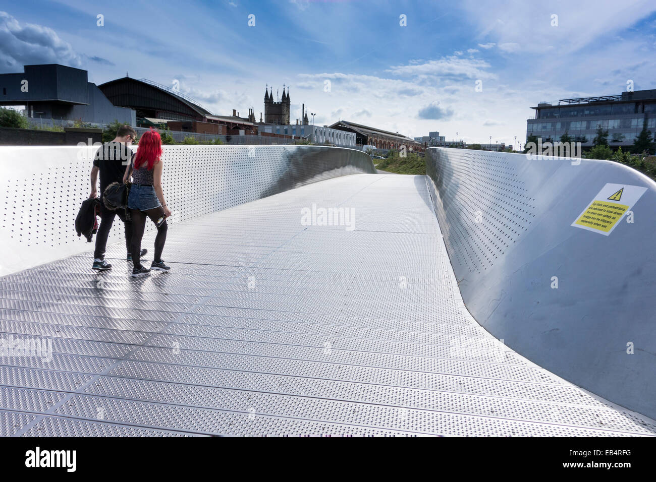 Niall McLaughlin a remporté un concours d'architectes pour concevoir la TQ2 passerelle près de la gare Temple Meads de Bristol, Royaume-Uni Banque D'Images