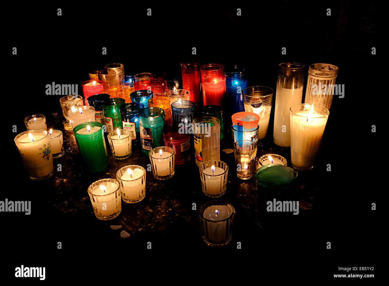 Veladoras, bougies votives de l'Église Mexicaine Banque D'Images