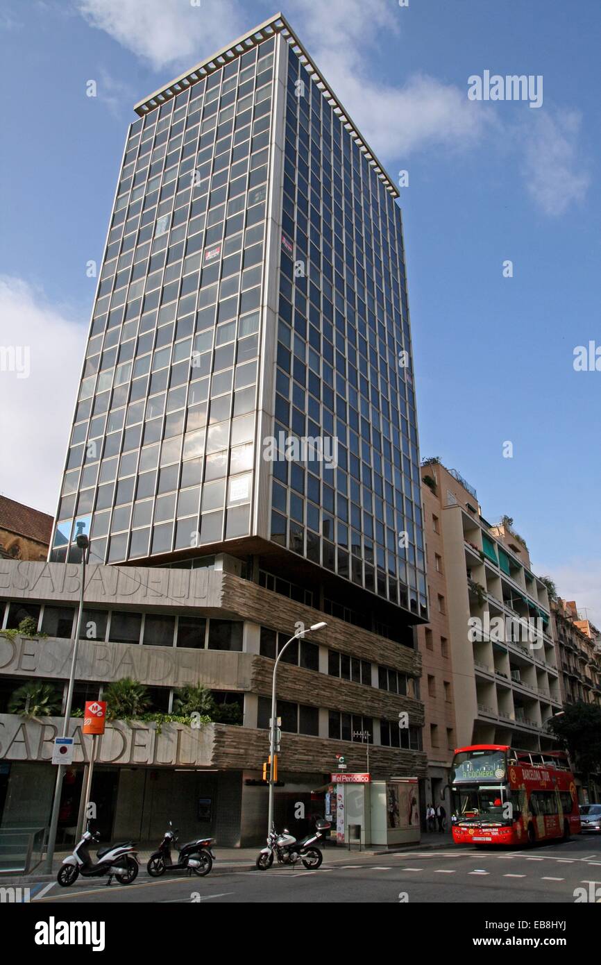 La Banc Sabadell immeuble, bureaux, Barcelone, Catalogne, Espagne Photo  Stock - Alamy