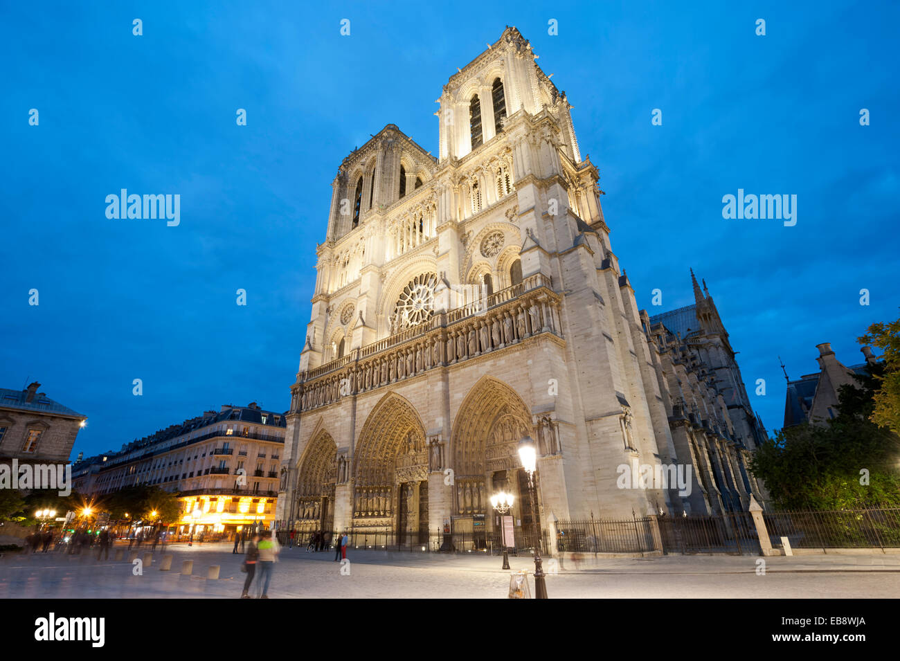 La nuit à Notre Dame Paris France Banque D'Images