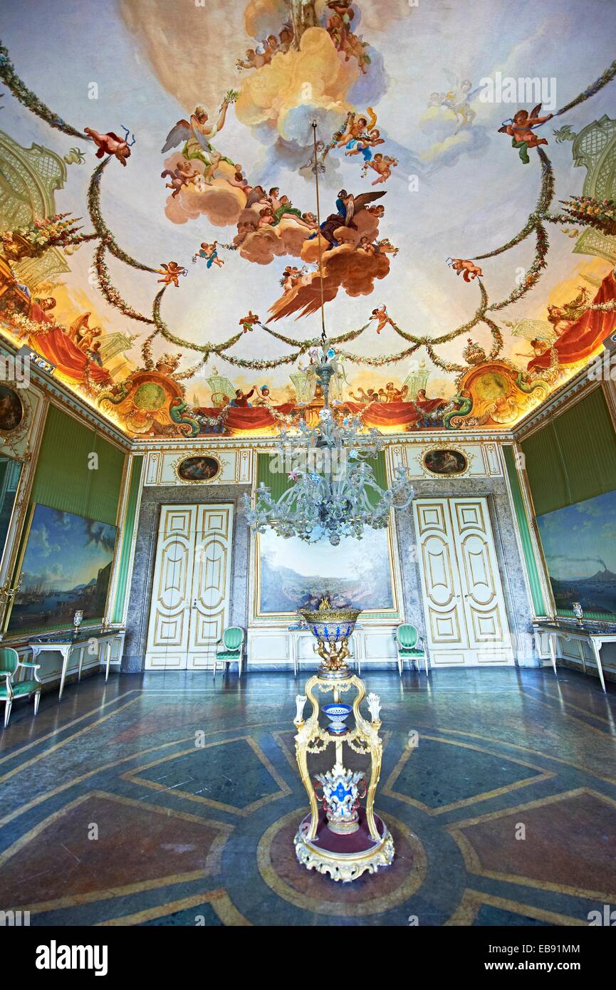 Le prix Printemps - fresque par le peintre sicilien Antonio de Dominici avec une allégorie du printemps Les Rois Naples Palais Royal Banque D'Images