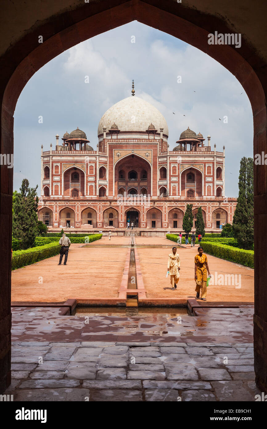 Tombe de Humayun est un complexe de bâtiments à l'architecture moghole construit comme empereur moghol Humayun's tomb Banque D'Images