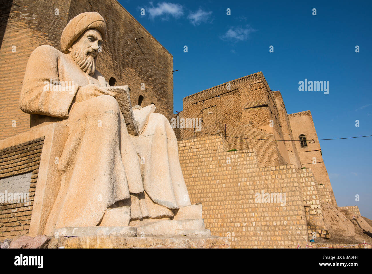 Statue de Moubarak Ben Ahmed dans Sharaf-Aldin avant de Qalat Hawler citadelle, Erbil, Province d'Erbil, Irak, Kurdistan irakien Banque D'Images