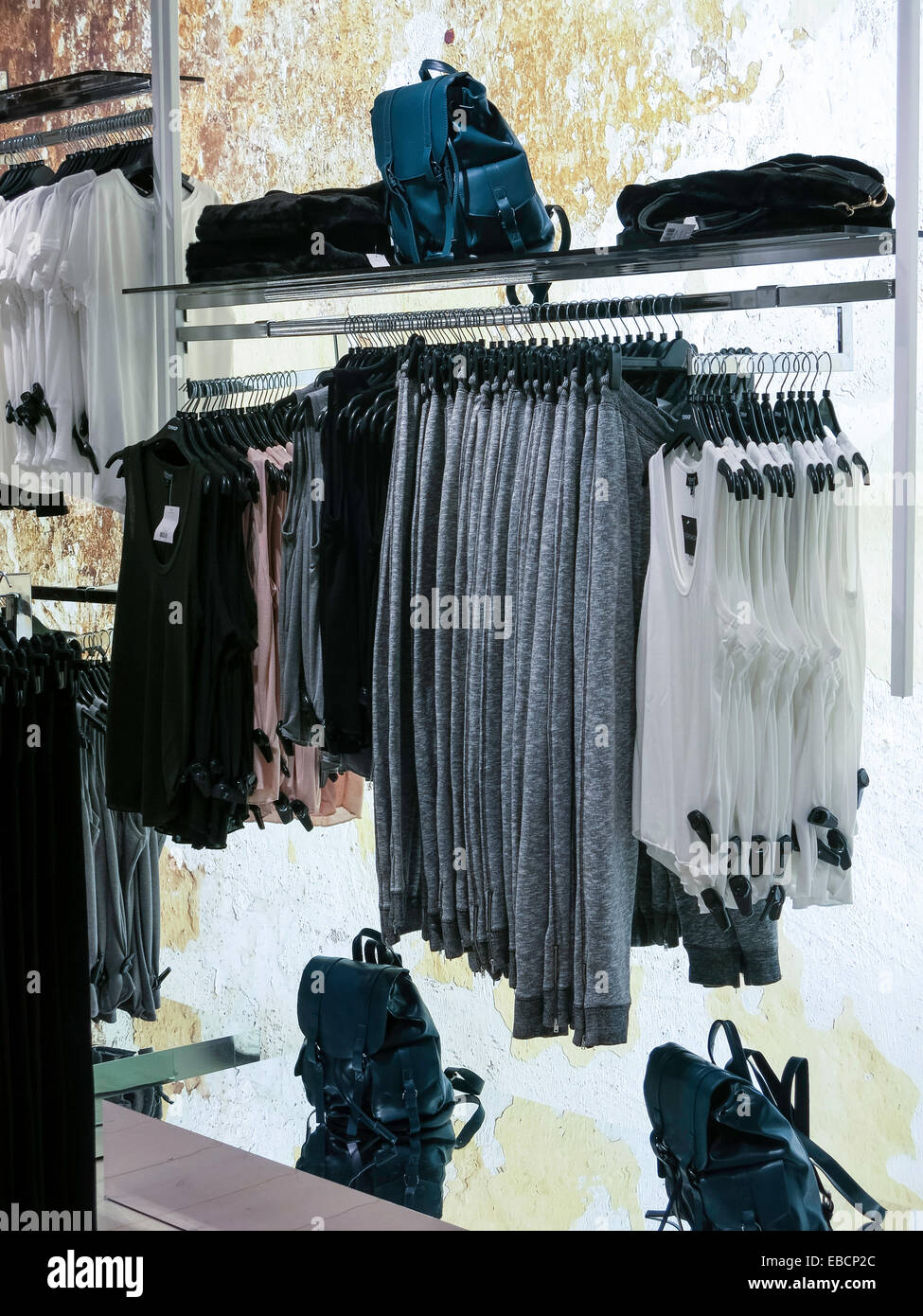 Topshop/Topman détaillant de mode sur la Cinquième Avenue, NYC Banque D'Images