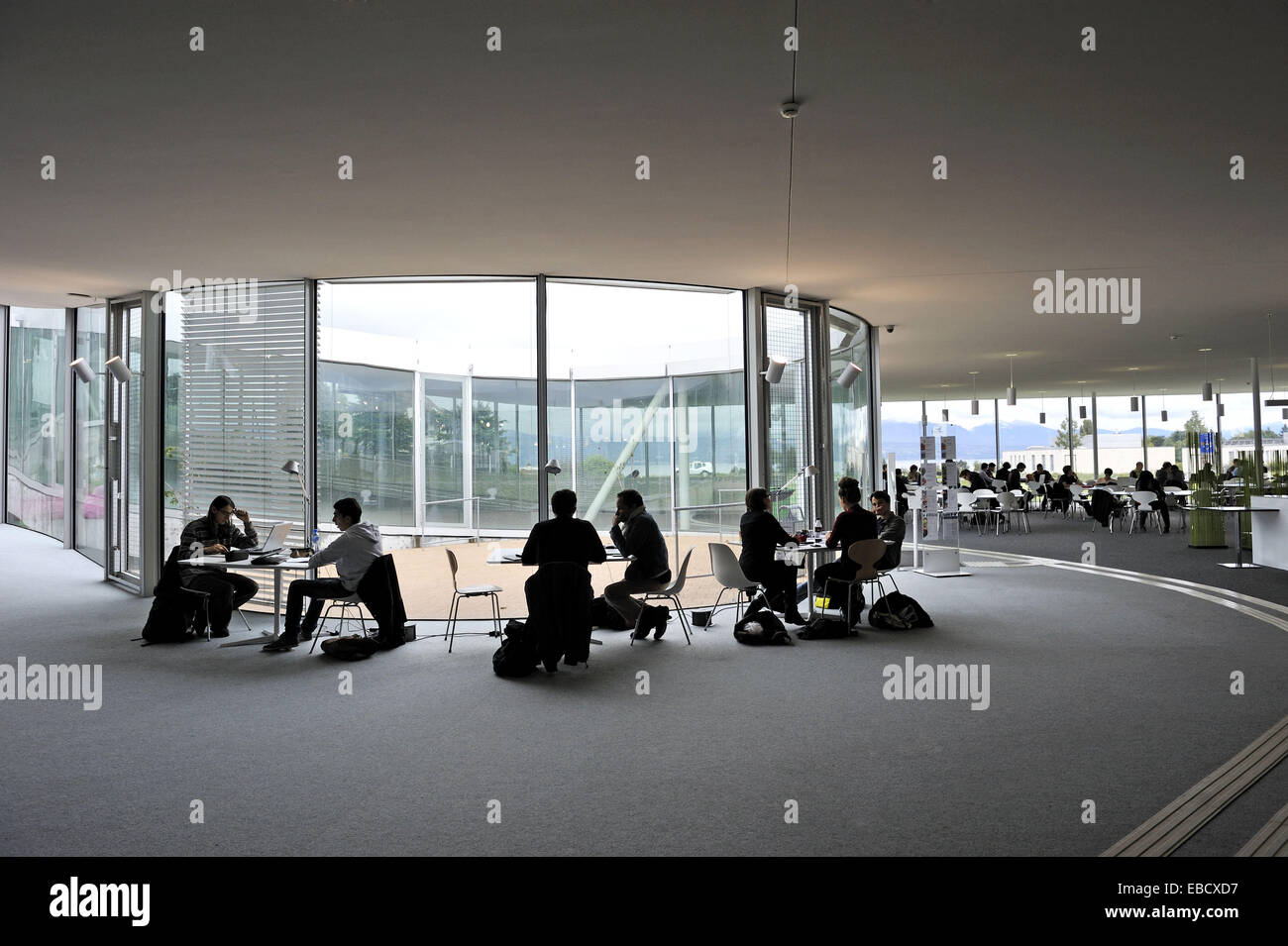 Rolex Learning Center, centre culturel international et la bibliothèque de  l'Ecole Polytechnique Fédérale de Lausanne EPFL, conçu Photo Stock - Alamy