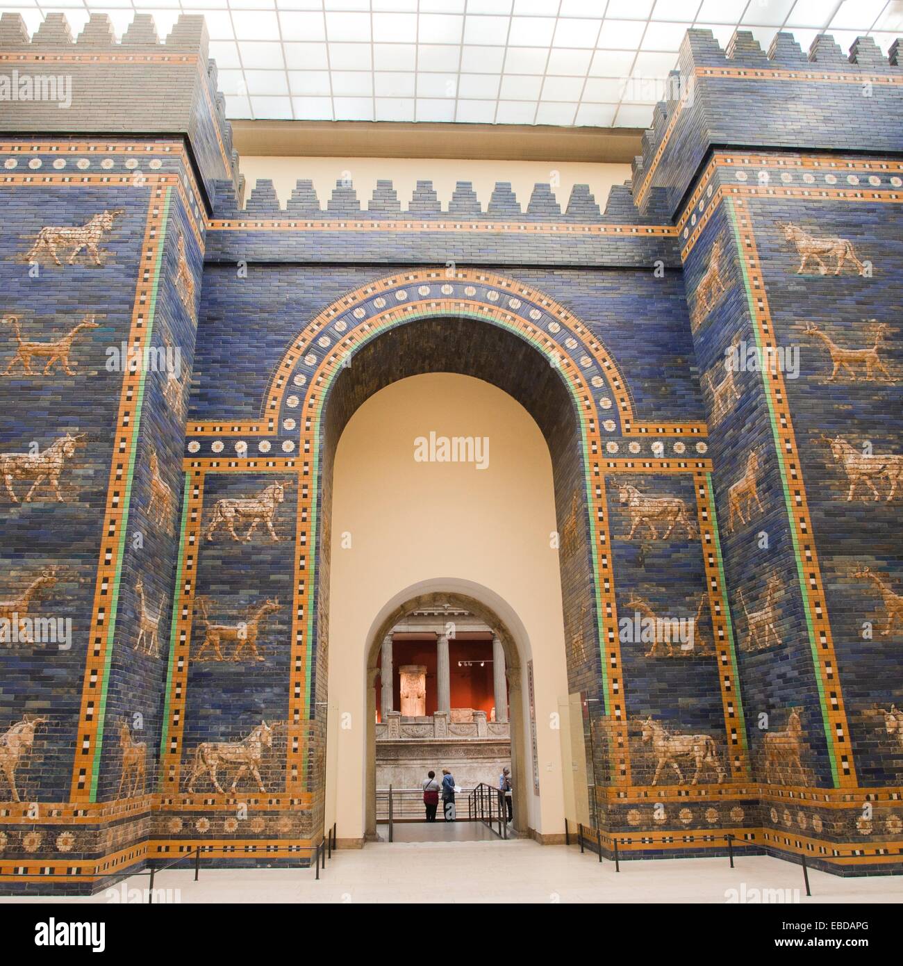 La porte d'Ishtar de Babylone, Musée de Pergame, l'île aux musées, Berlin,  Allemagne, Europe Photo Stock - Alamy