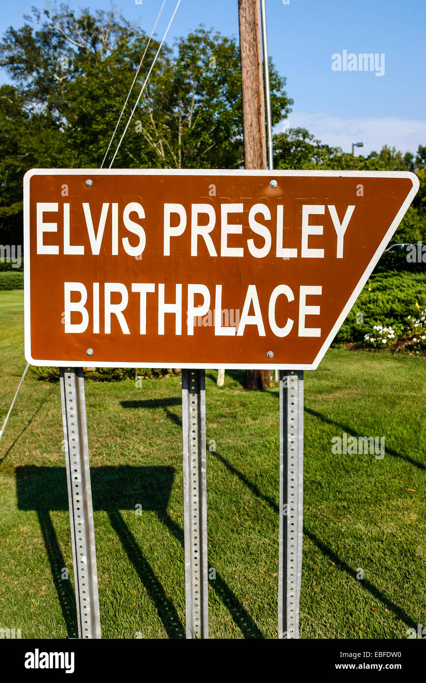 Elvis Presley berceau historique de marron et blanc direction de Tupelo Mississippi Banque D'Images