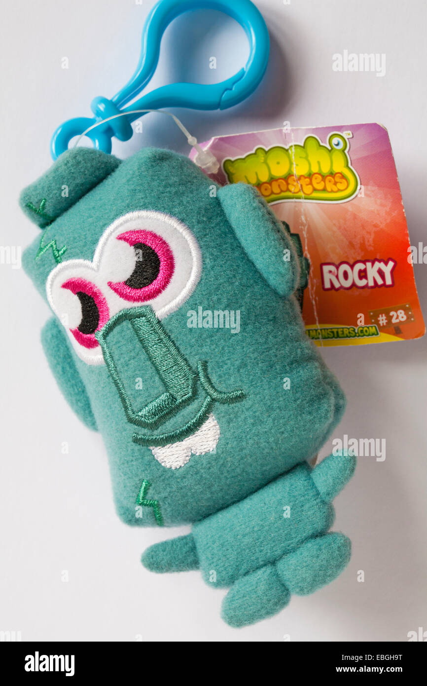 Moshi Monsters rocky soft set adorable en peluche sur fond blanc Photo  Stock - Alamy