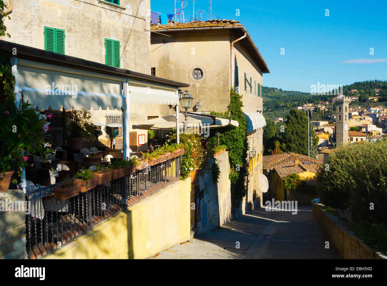 Via San Francesco, Fiesole, près de Florence, Toscane, Italie Banque D'Images