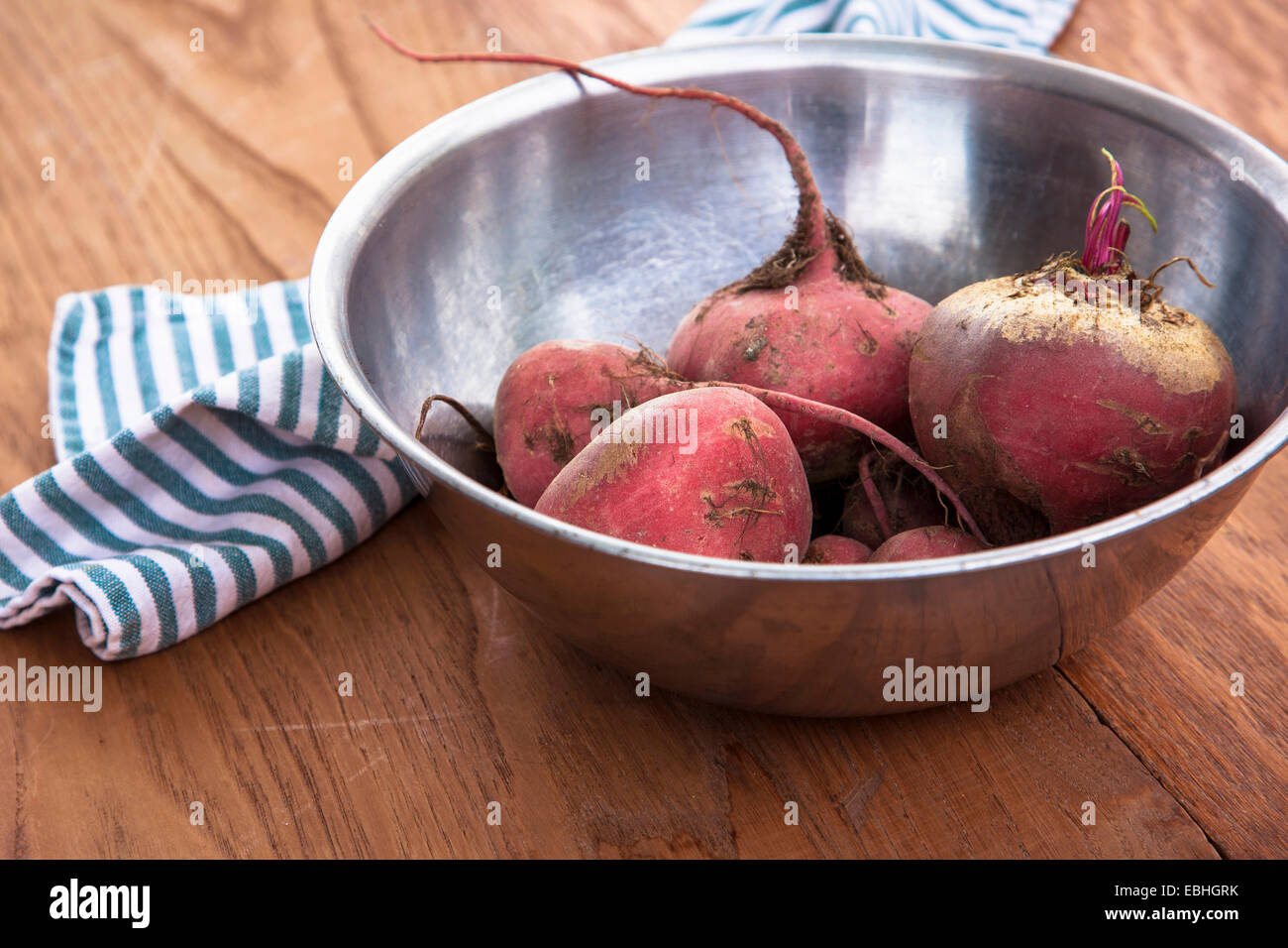Bol de betterave crue Banque D'Images
