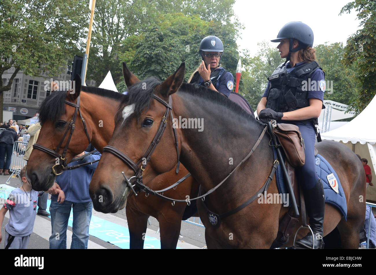 Force de police equestre Lille France Banque D'Images