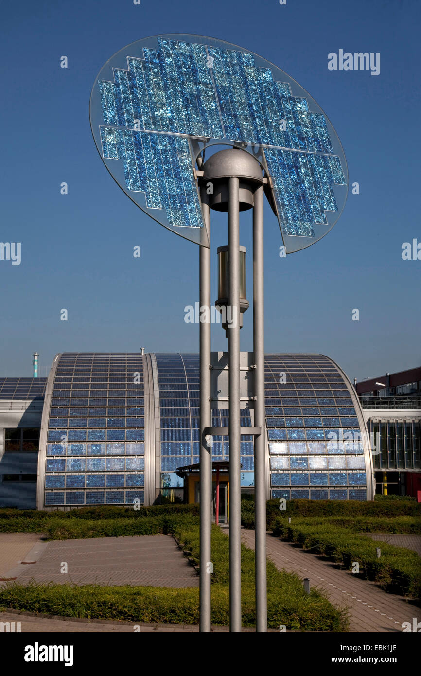 Sculpture et construction de Solarworld, Allemagne, Rhénanie du Nord-Westphalie, région de la Ruhr, Bochum Banque D'Images