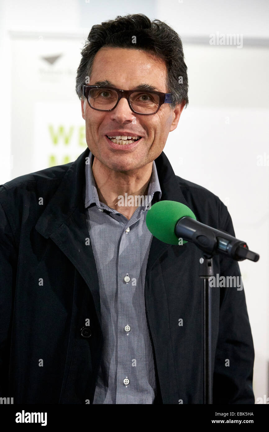 Le professeur George Feiger doyen exécutif Aston University Business School en photo lors d'une conférence à Birmingham. Banque D'Images