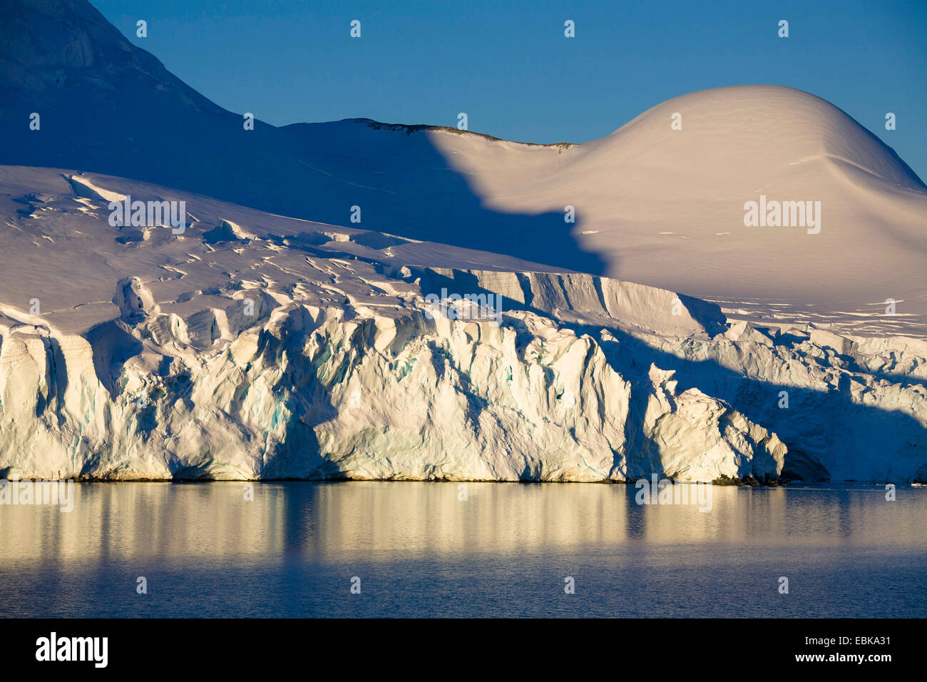 Dans glacier Neumayer Channel, l'Antarctique, l'archipel Palmer Banque D'Images