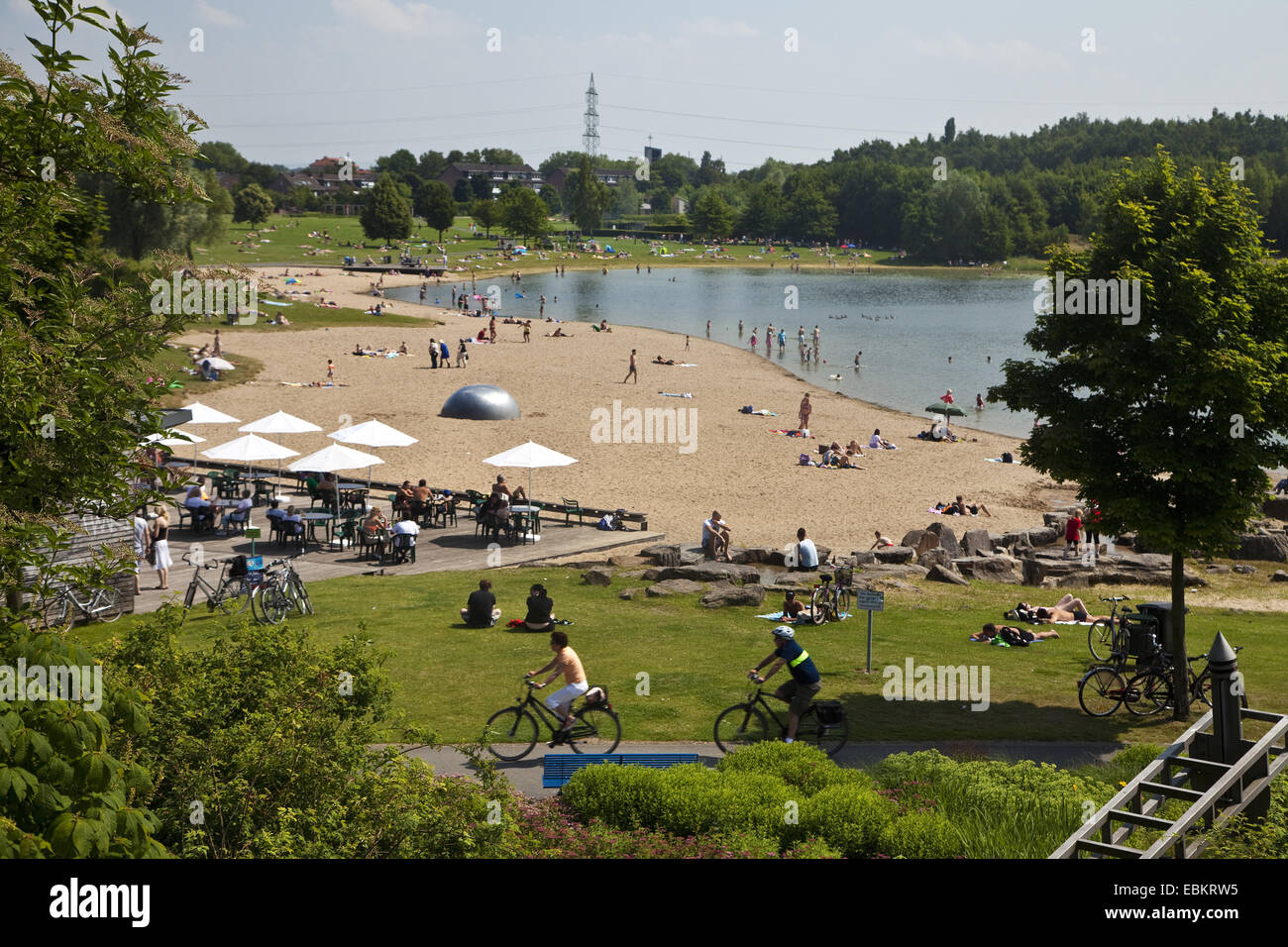 Voir Horstmarer Seepark et plage de baignade, l'Allemagne, en Rhénanie du Nord-Westphalie, Luenen Banque D'Images