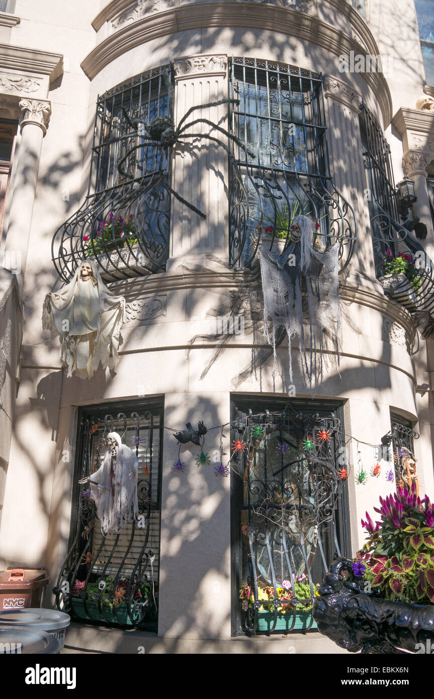 Maison décorée pour Halloween Park Slope, Brooklyn, New York, USA Banque D'Images