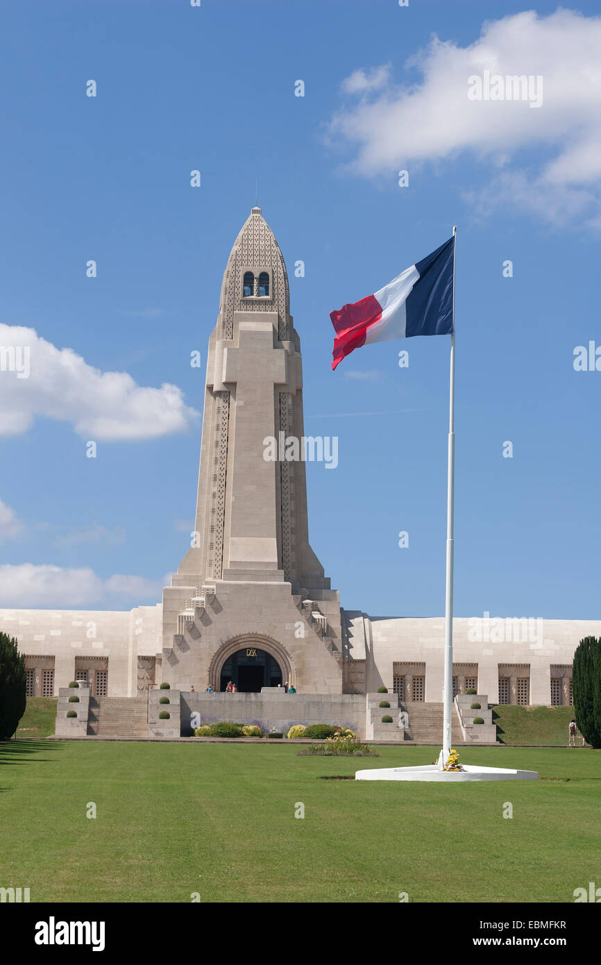 Ossuaire de Douaumont. Verdun, France. Banque D'Images