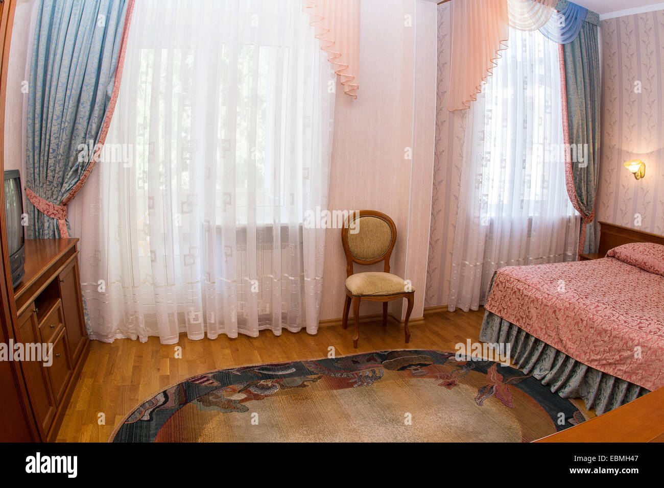 Maison moderne et design d'intérieur chambre à coucher de l'hôtel Banque D'Images
