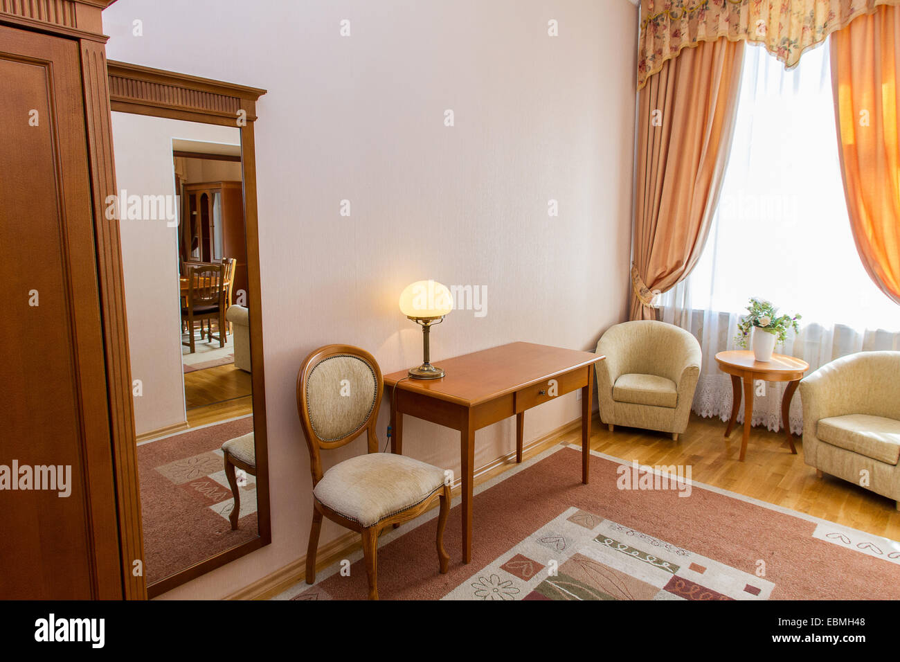 Maison moderne et design d'intérieur chambre à coucher de l'hôtel Banque D'Images