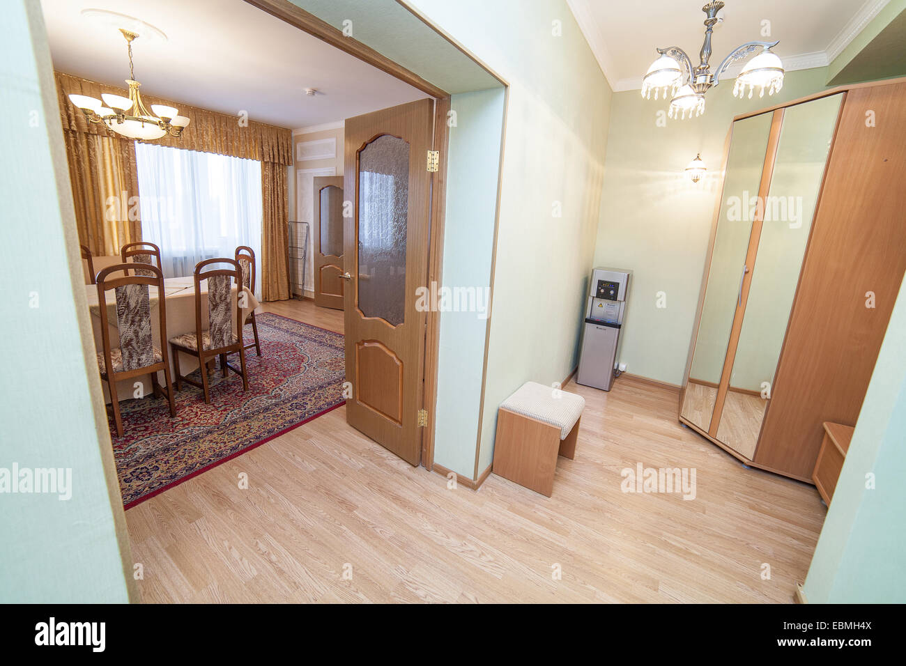 Maison moderne et design d'intérieur chambre à coucher de l'hôtel Banque D'Images