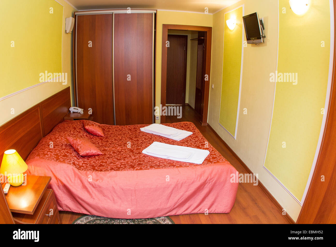 Maison moderne et design d'intérieur de l'hôtel chambre double Banque D'Images