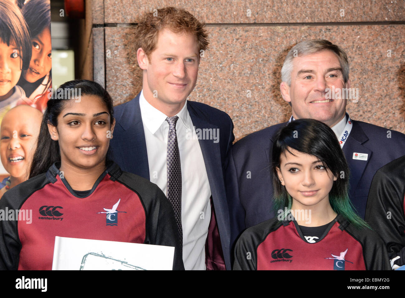 Londres, Royaume-Uni. 3 Décembre, 2014. Le prince Harry assister à l'assemblée annuelle de la journée caritative à l'ICAP 2 Broadgate à Londres. Credit : Voir Li/Alamy Live News Banque D'Images