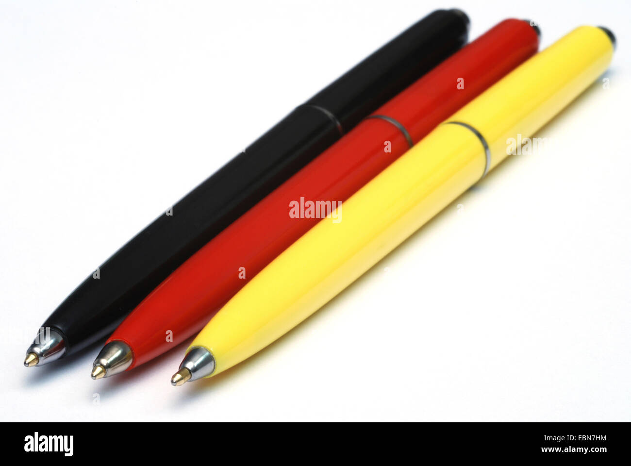 Trois stylos en allemand couleurs nationales, la bureaucratie allemande Banque D'Images
