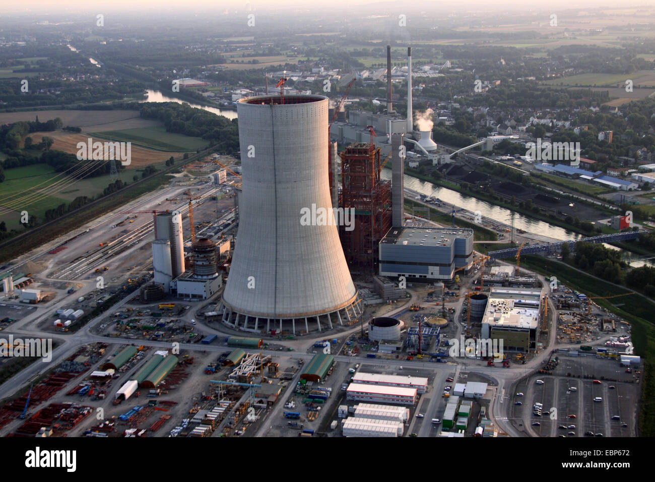 Arrêté légalement nouveau bâtiment d'une centrale électrique au charbon à Datteln, Allemagne, Rhénanie du Nord-Westphalie, Ruhr, Castrop-Rauxel Banque D'Images