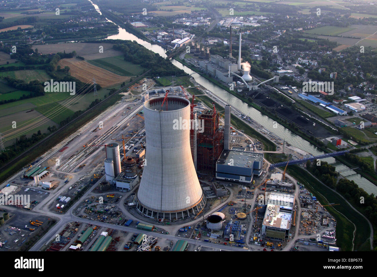Arrêté légalement nouveau bâtiment d'une centrale électrique au charbon à Datteln, Allemagne, Rhénanie du Nord-Westphalie, Ruhr, Castrop-Rauxel Banque D'Images