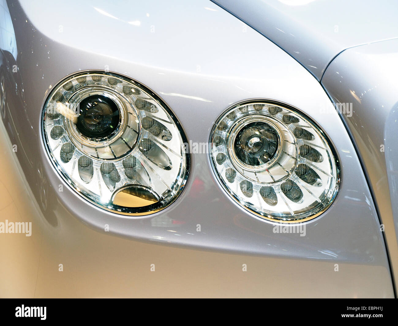 2015 Bentley Détails Projecteur Banque D'Images