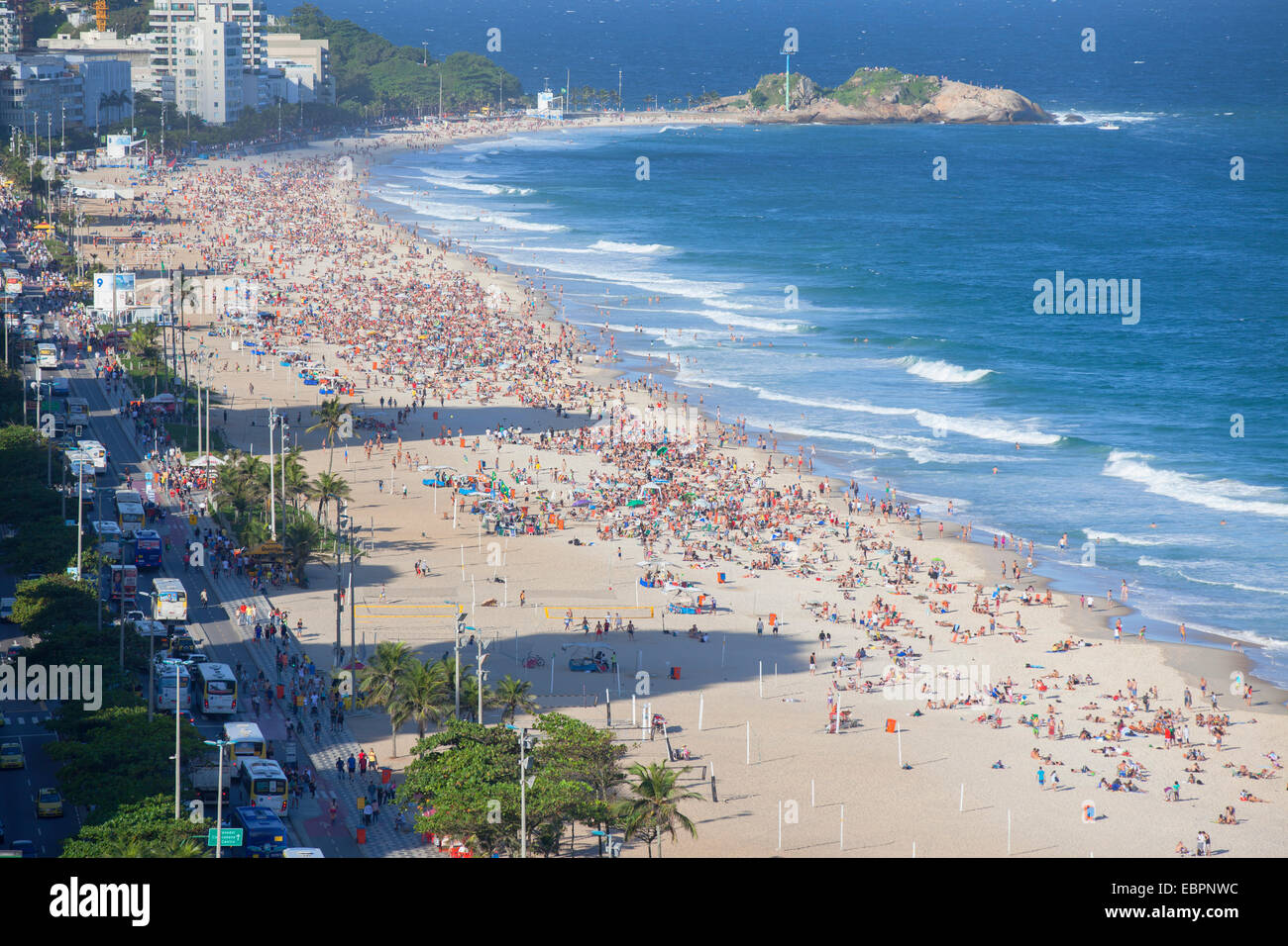 La plage d'Ipanema, Rio de Janeiro, Brésil, Amérique du Sud Banque D'Images