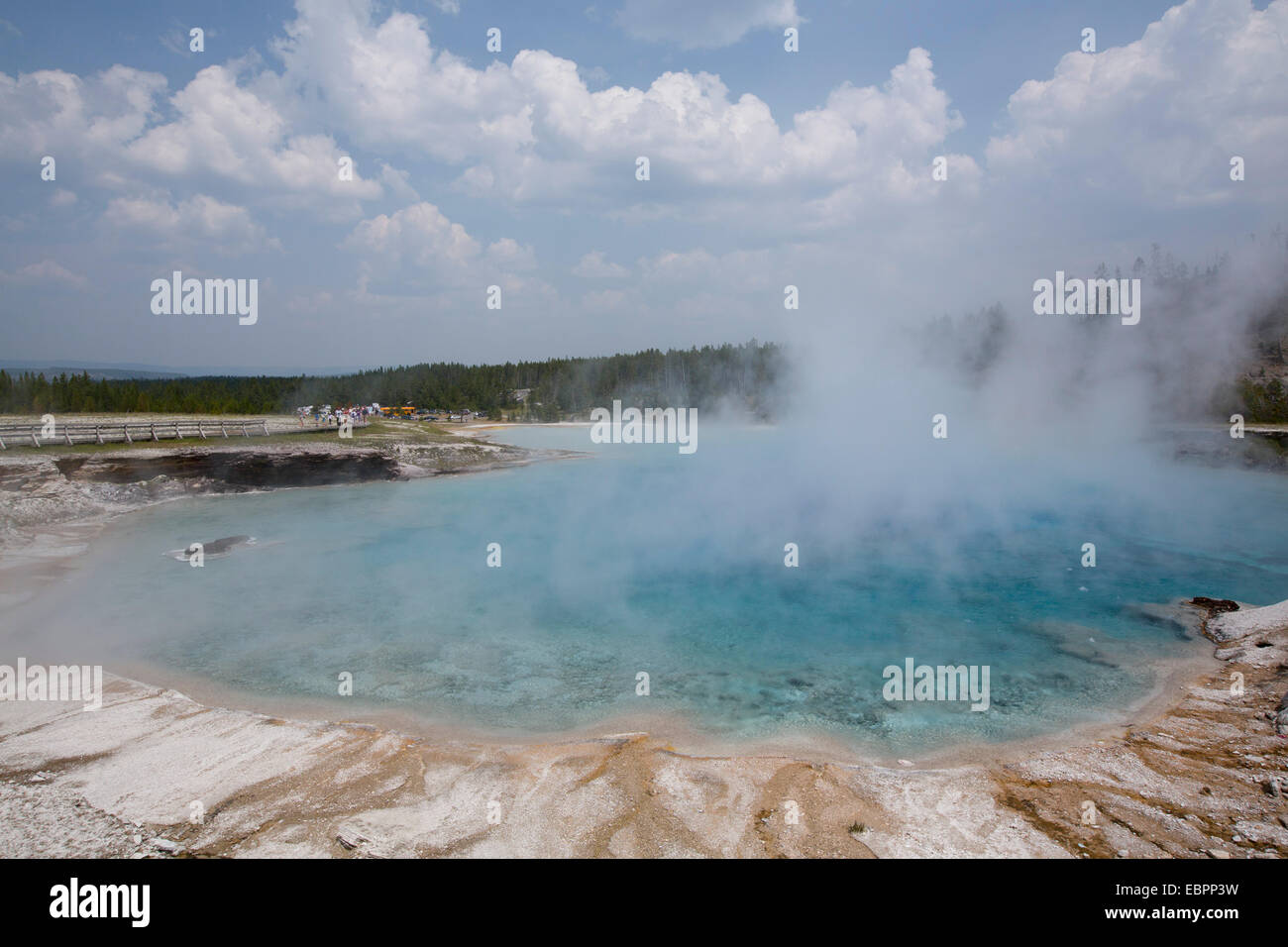 Excelsior Geyser cratère, Midway Geyser Basin, Parc National de Yellowstone, UNESCO World Heritage Site, Wyoming, USA Banque D'Images