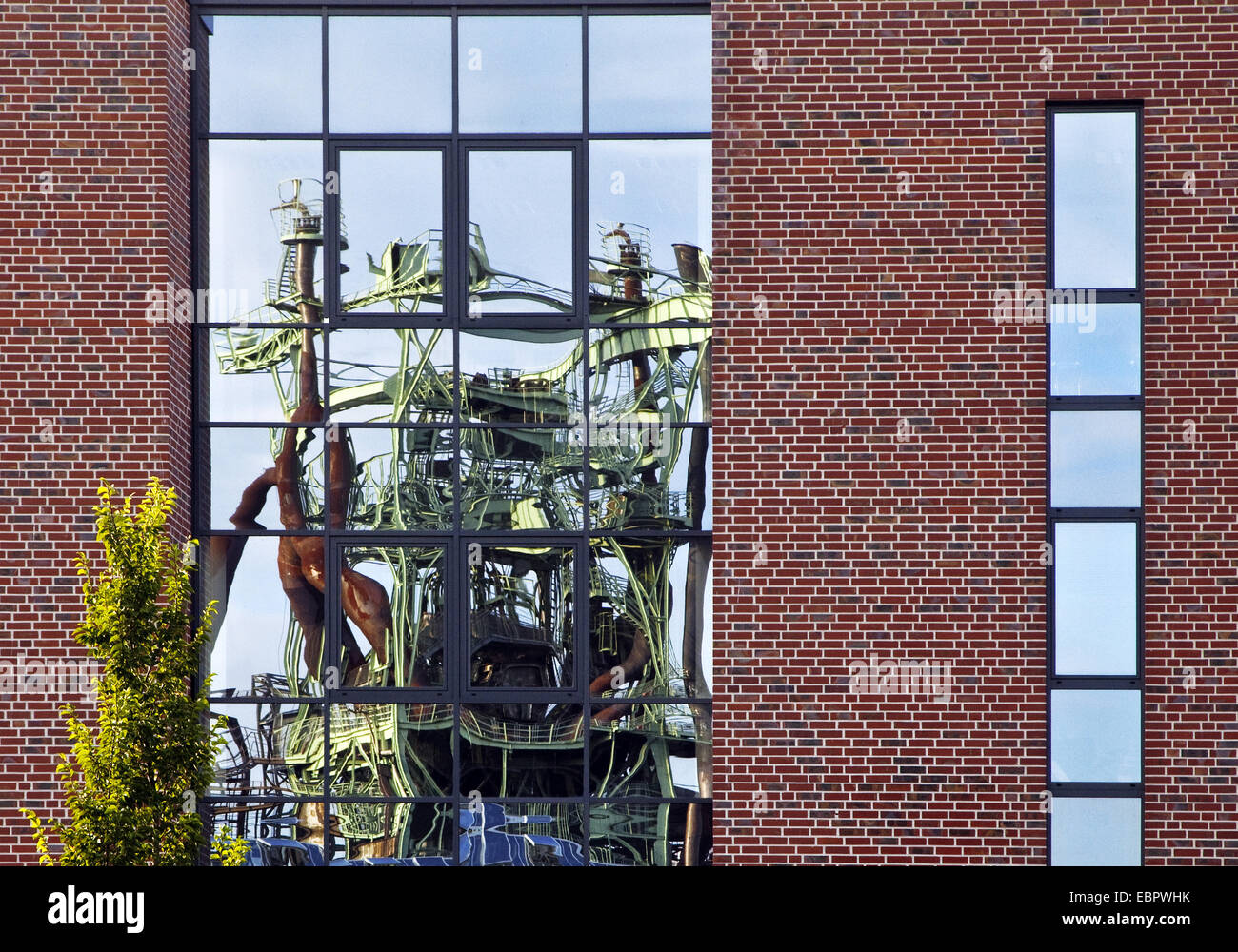 Haut-fourneau en miroir dans Heinrichshuette fabricants de verre, de l'Allemagne, en Rhénanie du Nord-Westphalie, Ruhr, Hattingen Banque D'Images