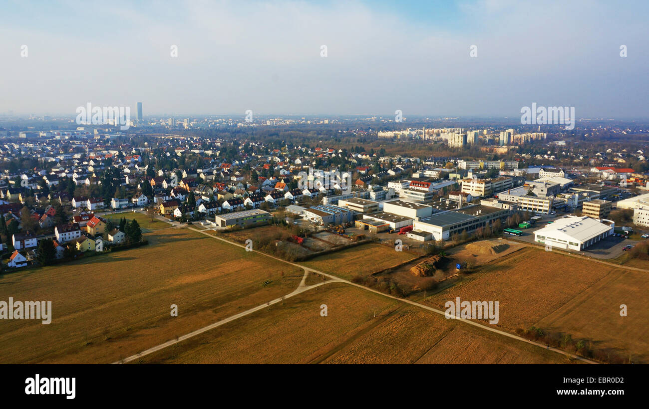 Vue aérienne de champs à la périphérie de Munich Nord, 1.3.2014, l'Allemagne, Bavaria, Munich Banque D'Images
